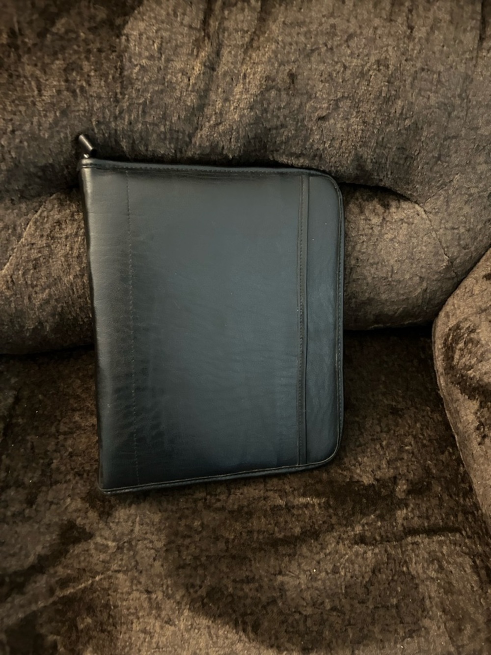 Black Zip-Top Leather Portfolio